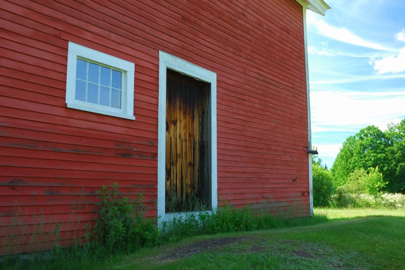 Rustic Siding Installation in Saint Albans, VT
